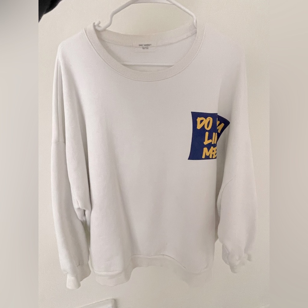 White sweatshirt
